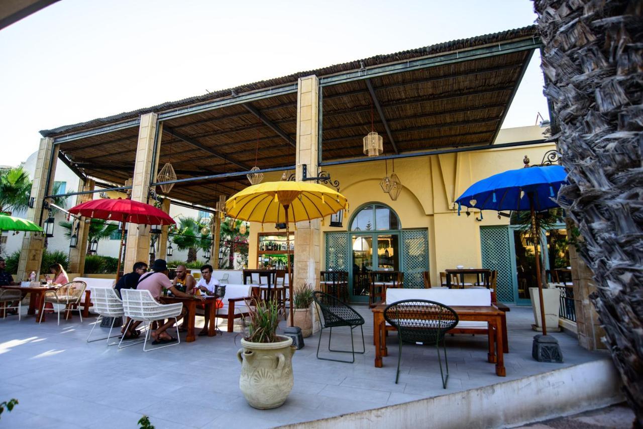 Suites Hotel Les Charmilles & Spa La Marsa Buitenkant foto