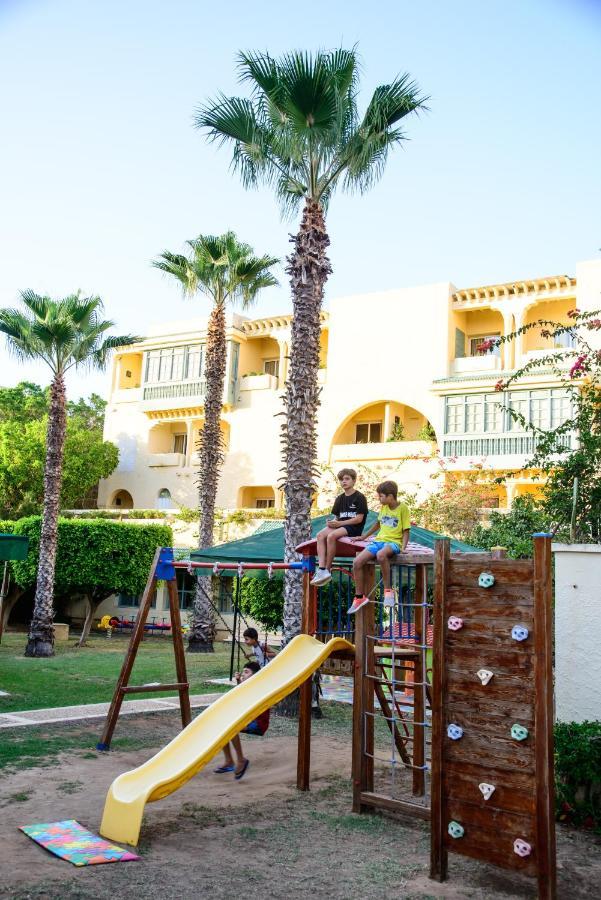Suites Hotel Les Charmilles & Spa La Marsa Buitenkant foto