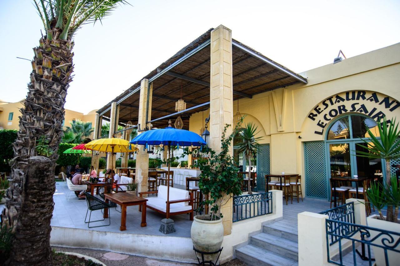 Suites Hotel Les Charmilles & Spa La Marsa Buitenkant foto