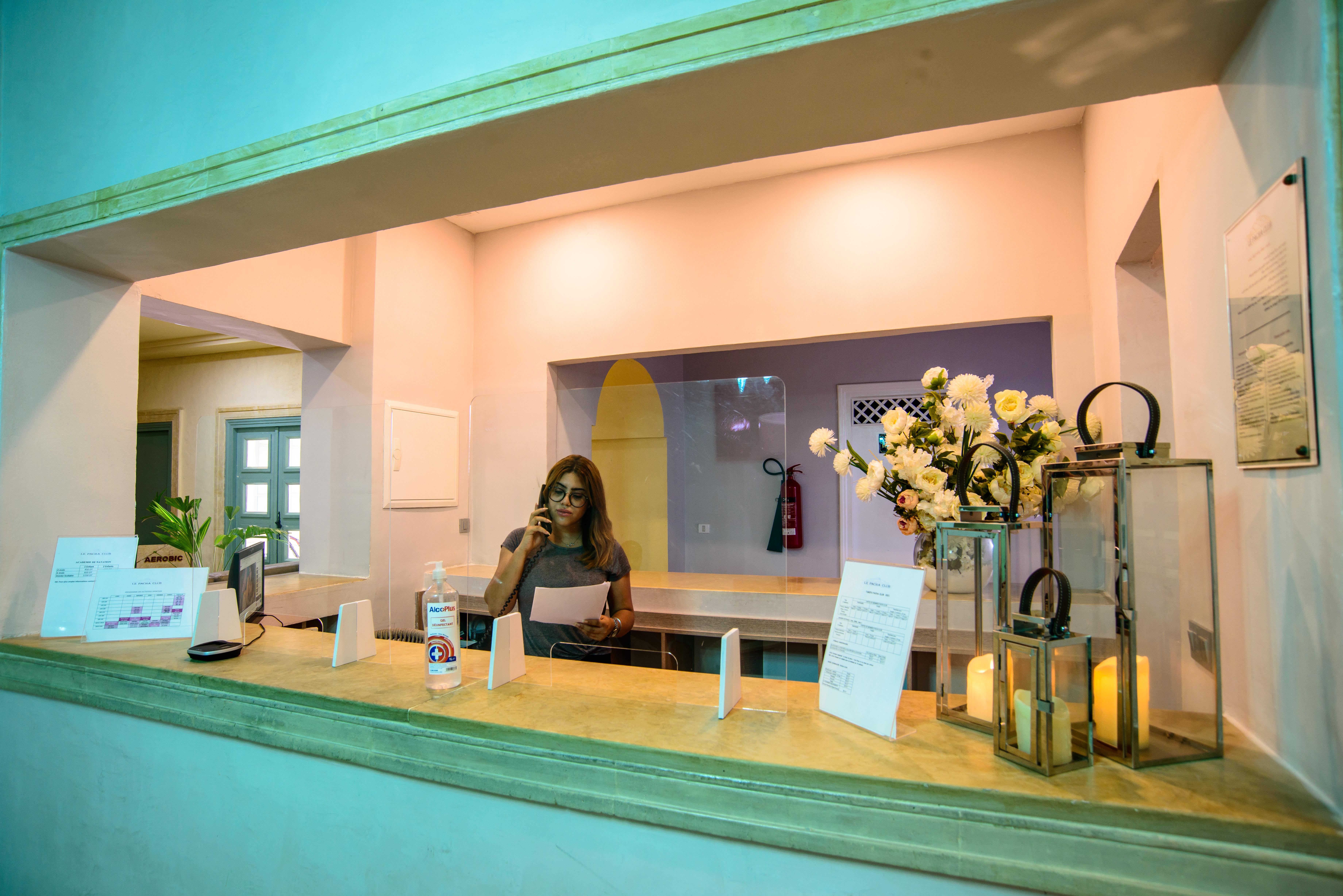 Suites Hotel Les Charmilles & Spa La Marsa Buitenkant foto