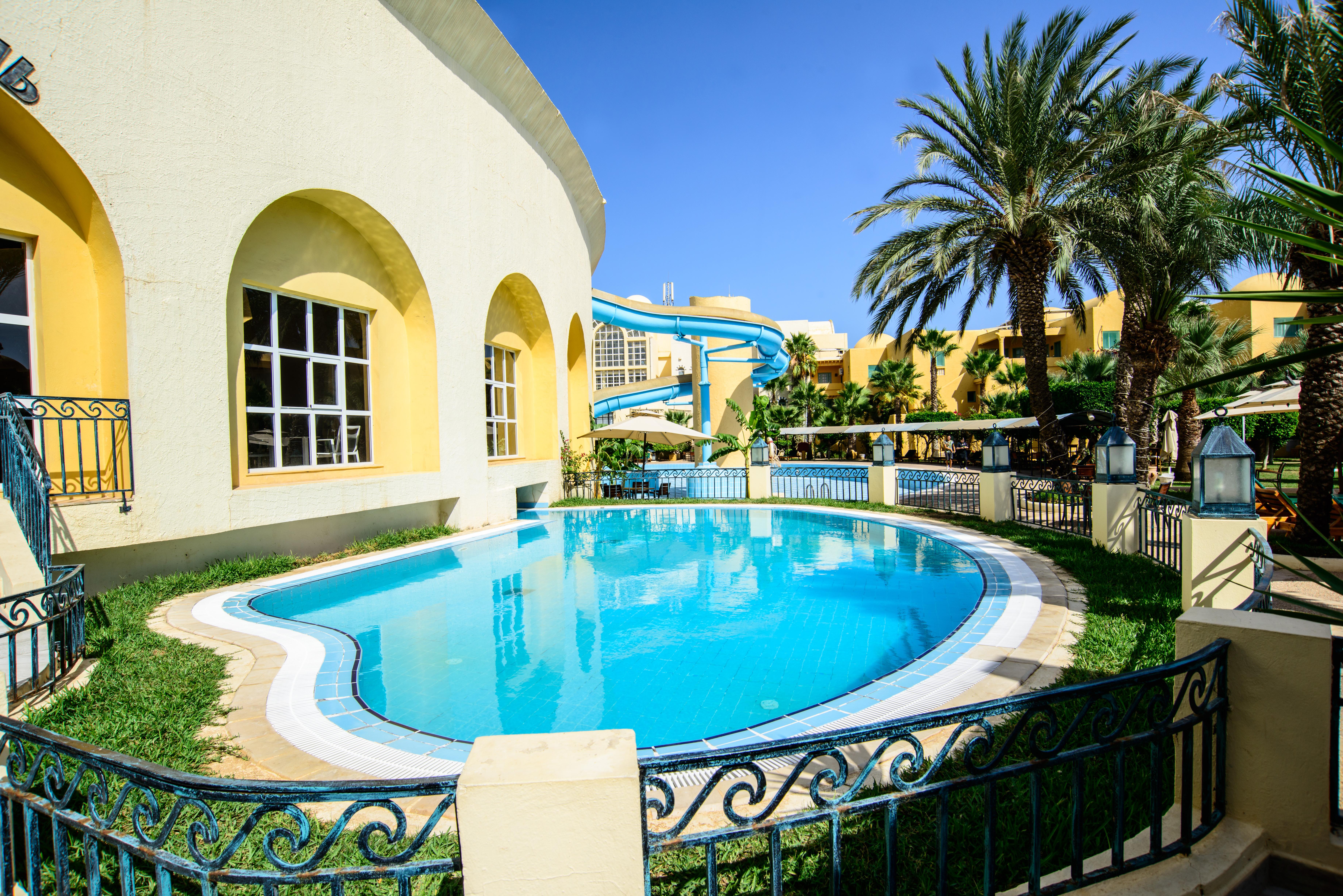 Suites Hotel Les Charmilles & Spa La Marsa Buitenkant foto