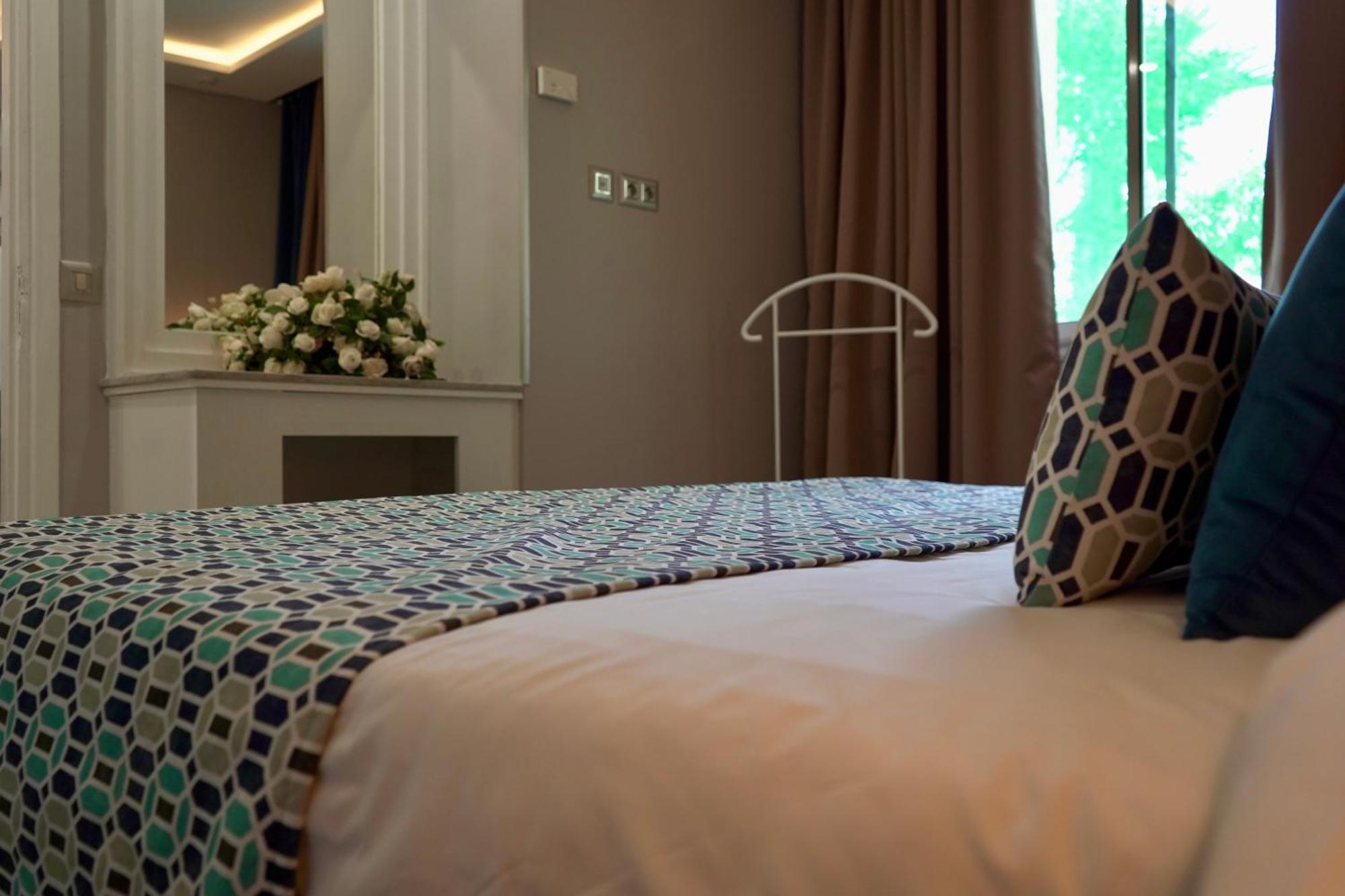 Suites Hotel Les Charmilles & Spa La Marsa Buitenkant foto